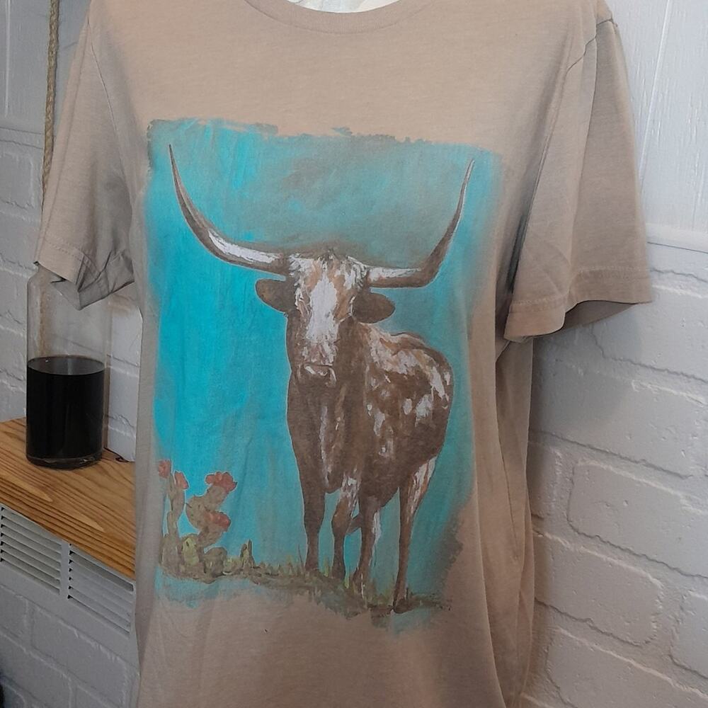Crazy Trail Longhorn and cactus graphic t-shirt